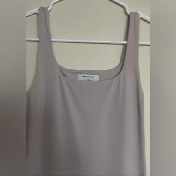 ARITZIA BABATON SCULPTING MIDI DRESS PINK BODYCON SLIP XS Contour Square Neck - Picture 3 of 3